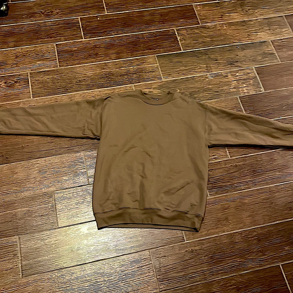 Brown sweatshirt
